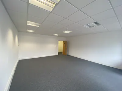North Lane House, North Lane, Leeds, Office To Let - IMG_3662.jpg