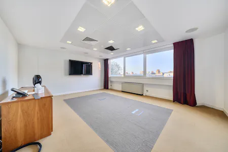 Lawn House, London, Office To Let - 1530894 (27).jpg