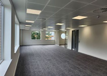 Explorer 2, Fleming Way, Crawley, Office To Let - Capture4.JPG