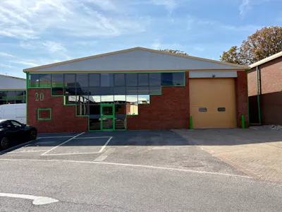 Unit 20, Shepperton Business Park, Shepperton, Industrial / Warehouse To Let - IMG_8311.jpeg