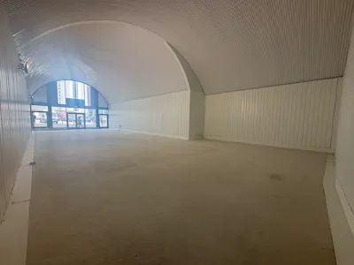 Norton Street Arches, Unit 1, Salford, Leisure / Retail To Let - inside shot 3.jpg