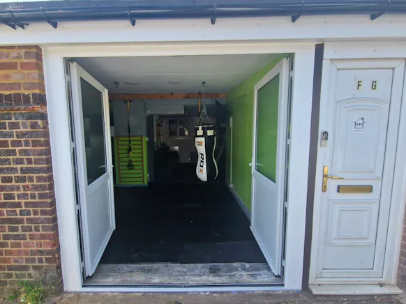 R/o 440 Dunstable Road, Luton, Industrial / Office / Other / Retail To Let - WhatsApp Image 2026-07-15 at 10.39.32.jpeg