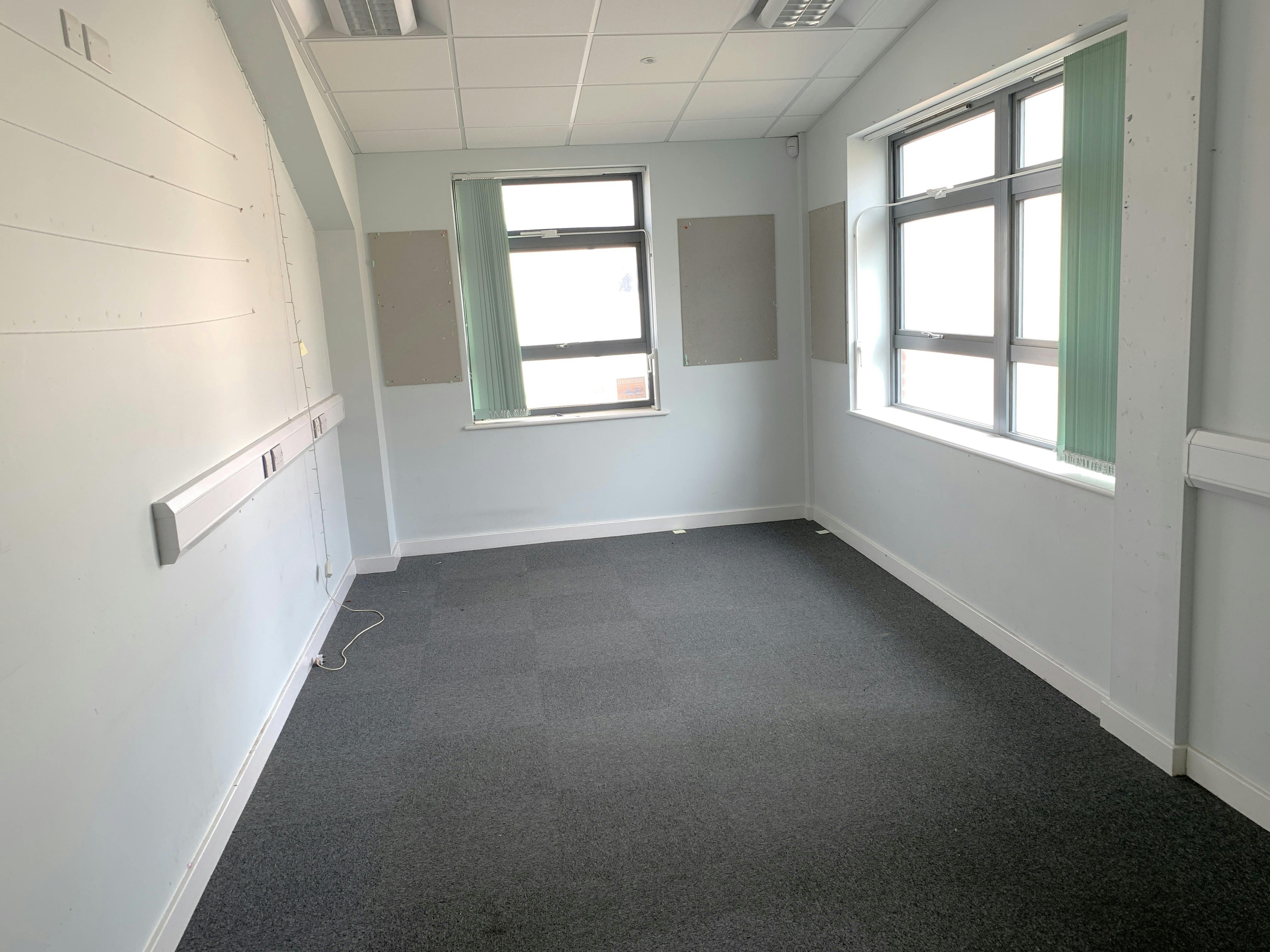 St Peter's School Annexe, Portslade, Investment - All For Sale - IMG_1806 ff classroom.JPG