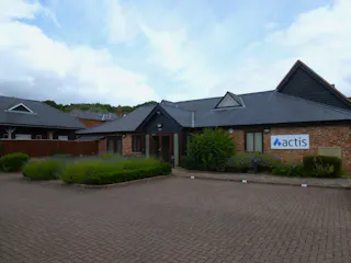 Wheelers Barn, Courtyard Barns, Maidenhead, Offices To Let - P1090931.JPG