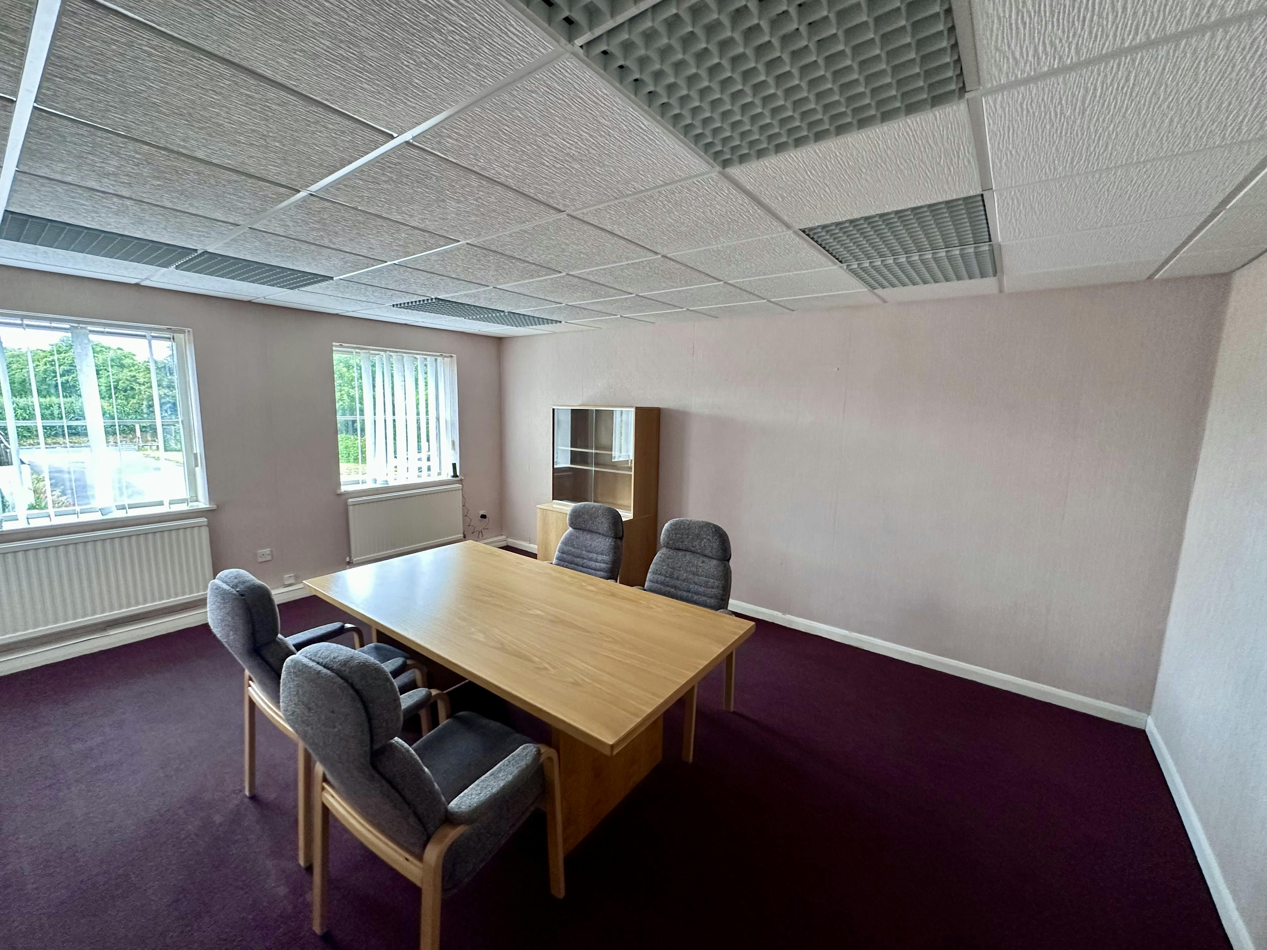 Unit 1 Bridge House, Princes Risborough, Industrial / Other To Let - IMG_7191 2.jpeg