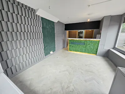 2 Upper Chorlton Road, Manchester, Restaurant / Cafe / Retail For Sale - 20260612_110634.jpg