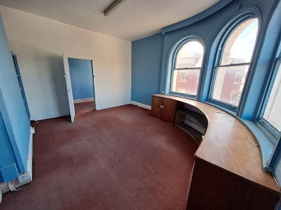12 The Bridge and 1/1a Bradford Street, Walsall, Mixed Use For Sale - 1000014323.jpg