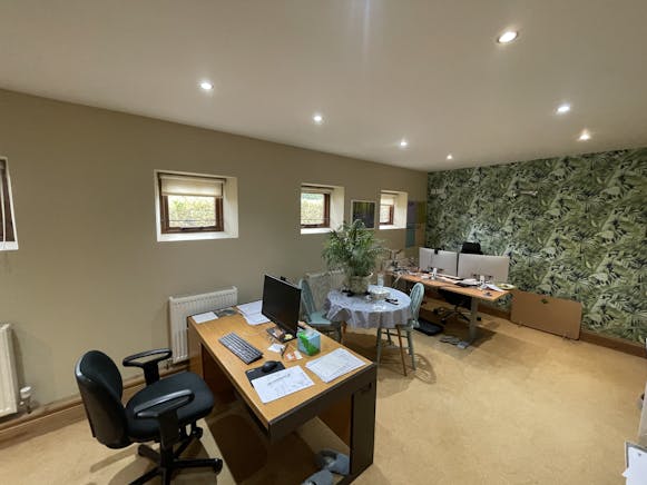 Ground Floor Suite, The Old Garage, Great Milton, Office To Let - IMG_4506.JPG