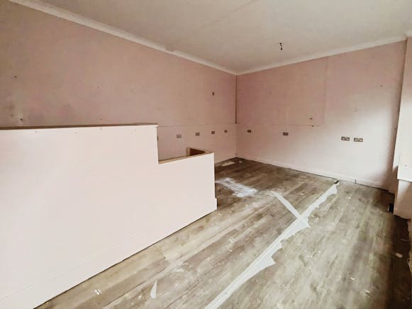 Shop 4 Berry's Arcade, Rayleigh, Retail To Let - 2dd51e2a-WhatsApp 20Image 202026-02-06 20at 2010.13.07.jpeg