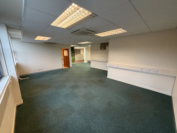 Suite 2, South Inch Business Centre, Perth, Offices To Let - IMG_1595.JPG