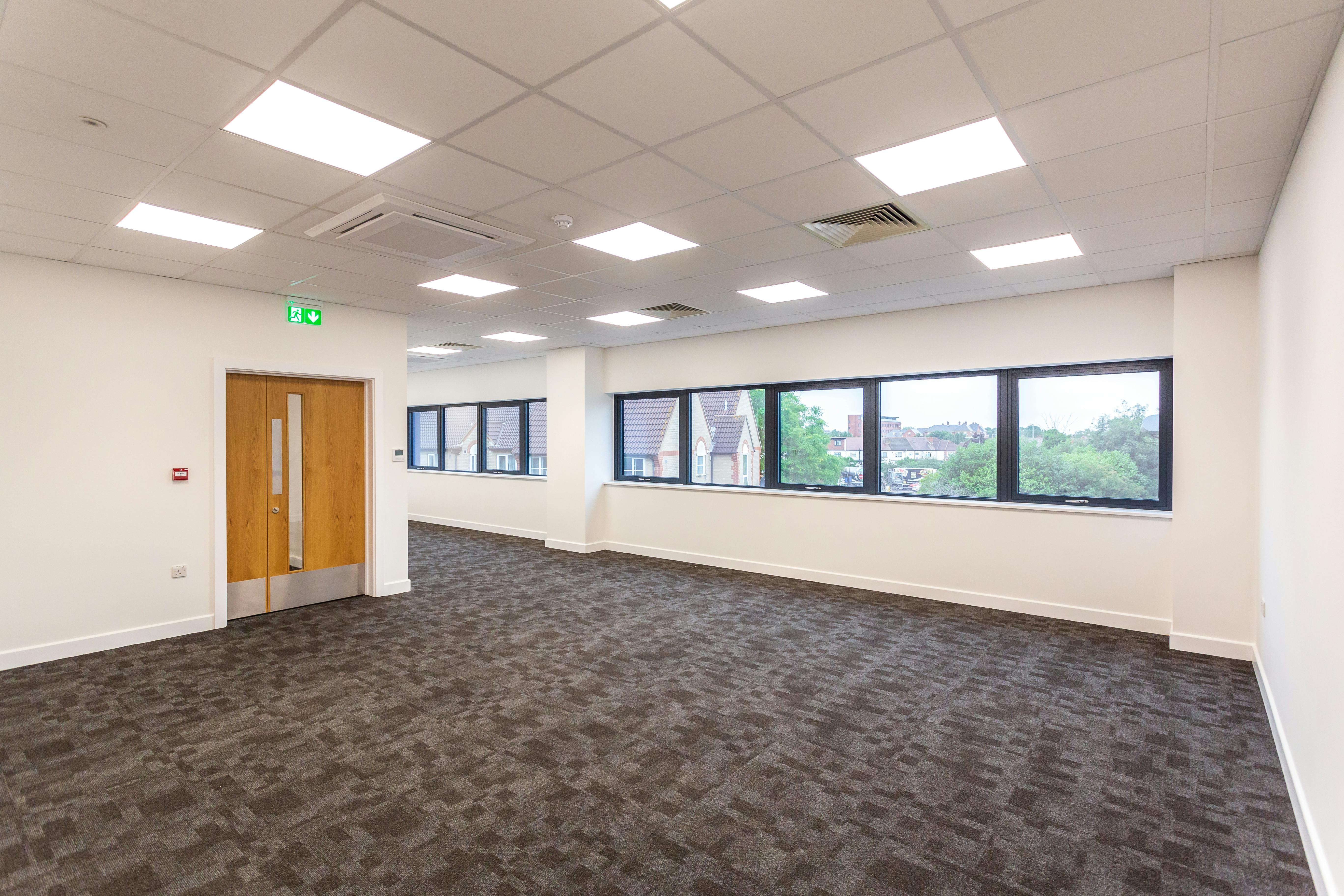 Prince House, Station Road approach, Waltham Cross, Industrial To Let / For Sale - HLP_T_250428_3007.jpg