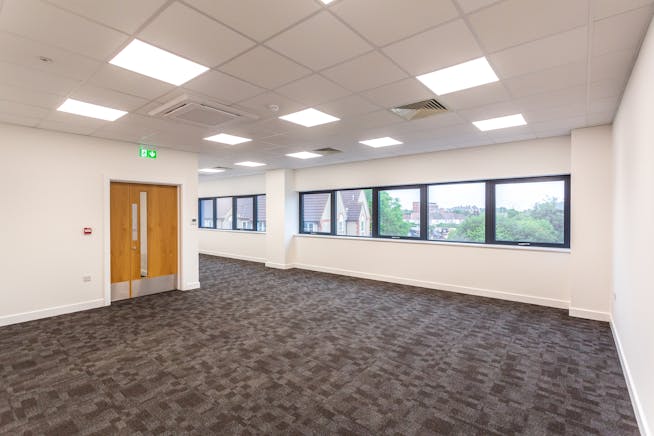 Prince House, Station Road approach, Waltham Cross, Industrial To Let / For Sale - HLP_T_250428_3007.jpg