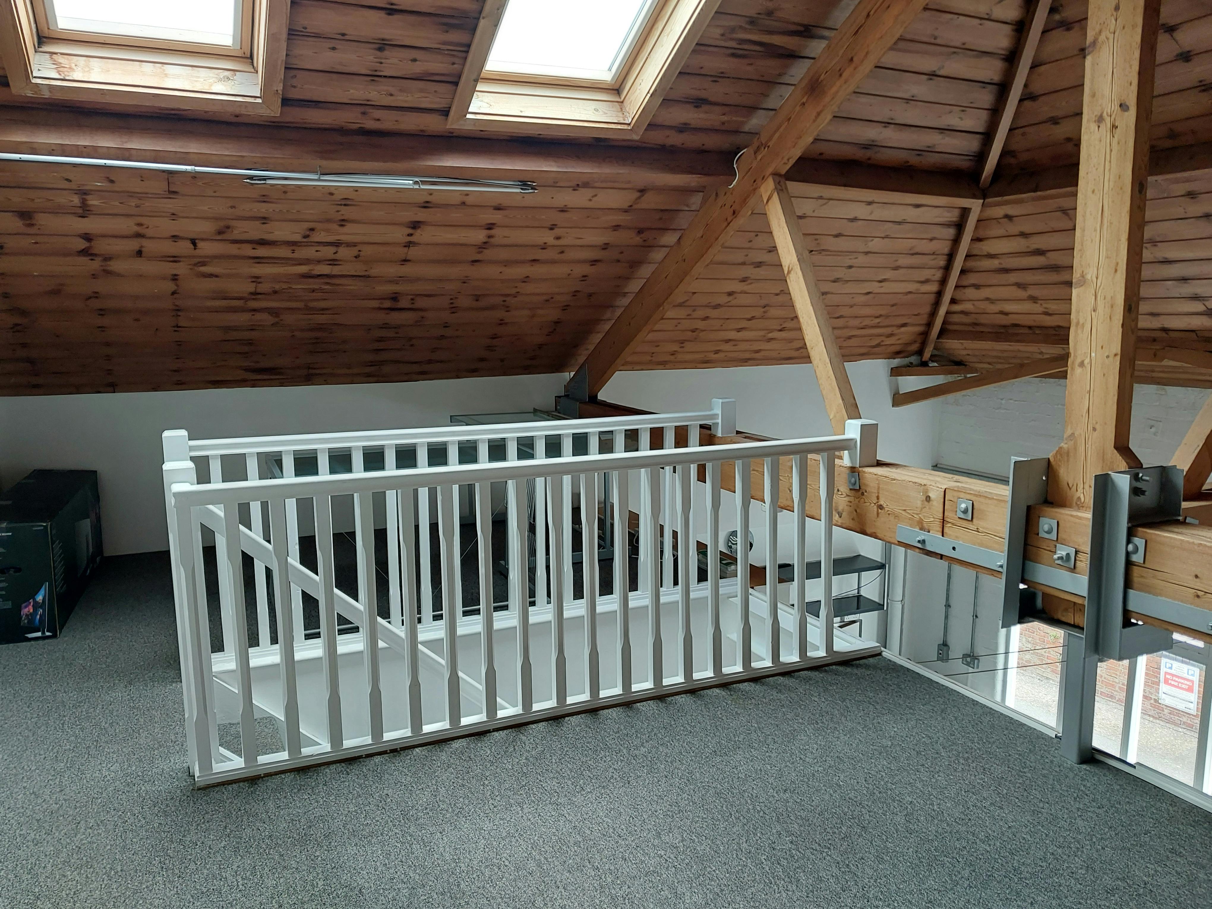 21 Old Brewery Lane, Henley-on-Thames, Offices To Let / For Sale - 1000025763.jpg