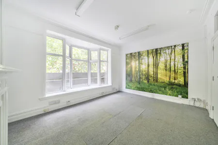 261 Chiswick High Road, London, Office To Let - 1499448 (6).jpg