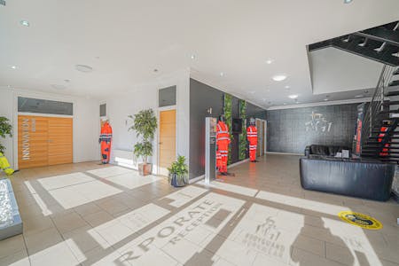 25 Great Lister Street, Birmingham, Trade Counter / Warehouse To Let - DSC07672.jpg