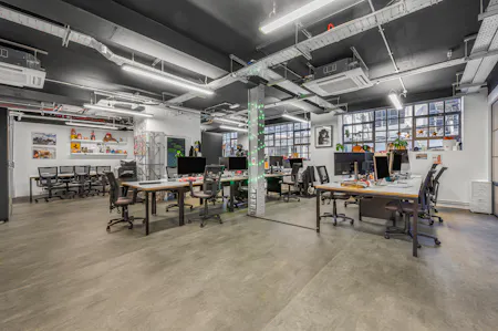 Ground Floor, 3-11 Eyre Street Hill, Clerkenwell, Office To Let - office 12.jpg
