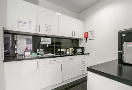 Ginger Building, 36 Curlew Street, London, Office To Let - 3.jpg