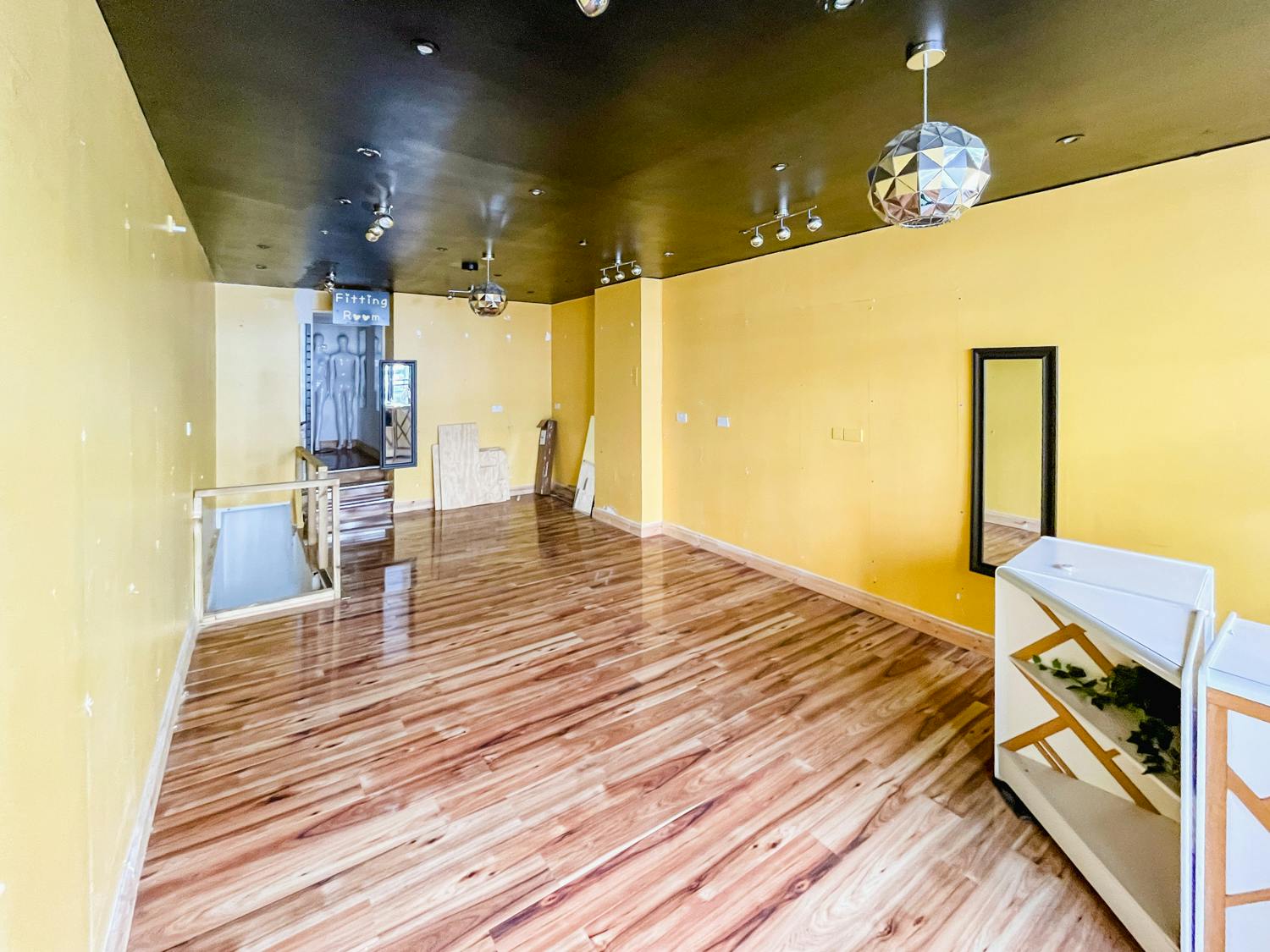 Retail/Shop in Bournemouth - photo 3