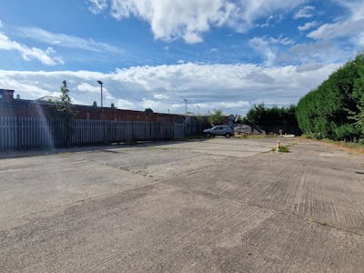 Oak House, Stockport, Industrial/Logistics / Land / Open Storage To Let - 20250827_105135.jpg