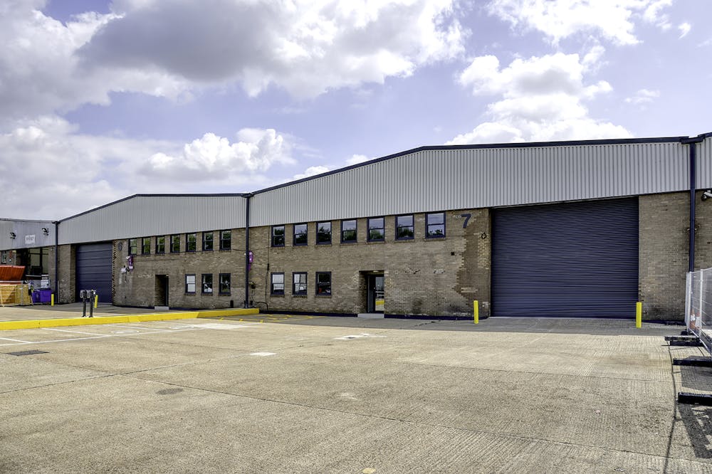 Units 6 & 7 Lakeside Industrial Estate - Front aspect (Unit 7)