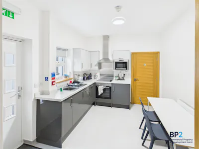 9 Elliston Terrace, Carmarthen, Office To Let - CAM03725G0PR0068STILL004.jpg