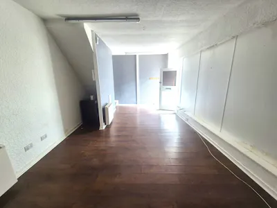 13-15 Princess Street, Bolton, Office / Retail To Let - 20260629_130519.jpg