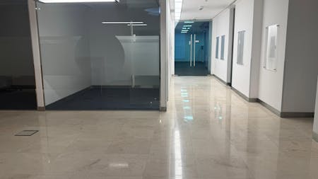 Beach One - Unit 12, 2601 Way - Shatti Al Qurum - Ref:#295749, Muscat, Office To Let - Beach One Unit 12 2.jpeg