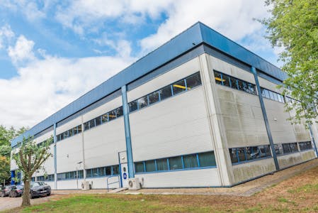 Metric House, Swindon, Investment For Sale - Metric House Westmead Ind Est Swindon57.jpg