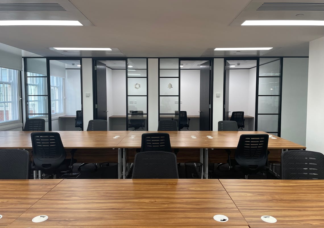 IMG_7282.jpg 64 North Row, London, Office To Let - IMG_7282.jpg