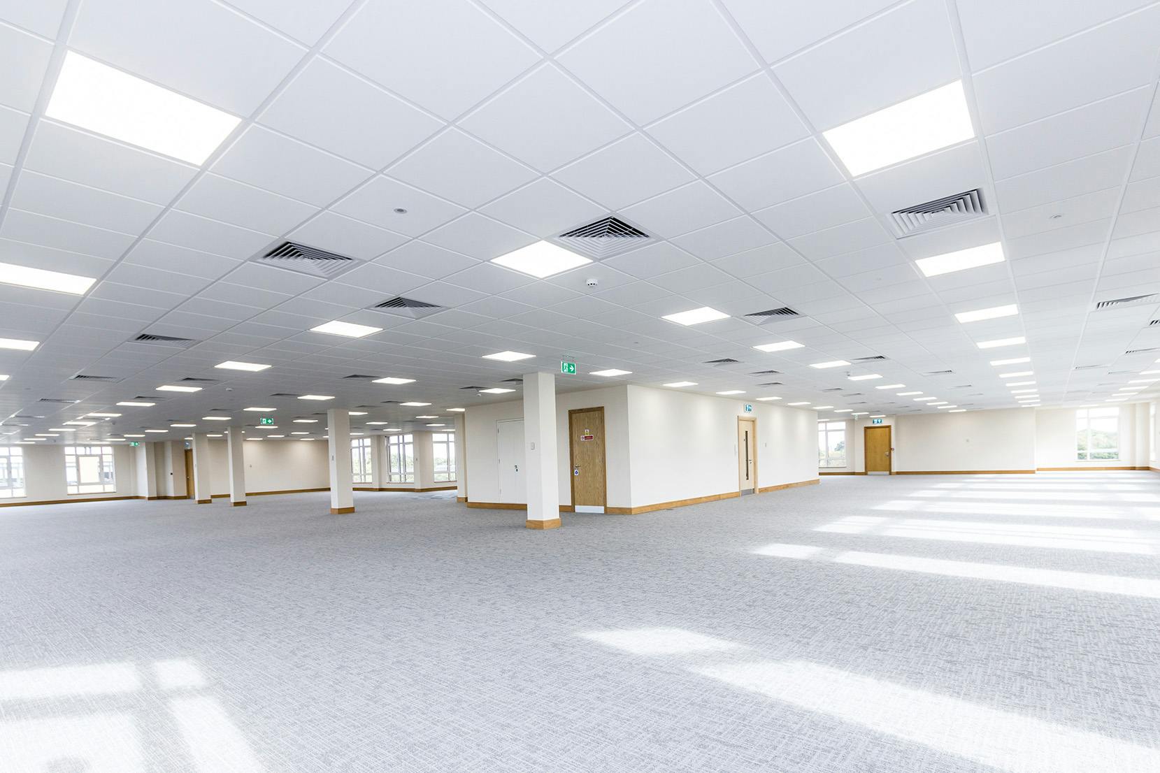 Office in Bournemouth - photo 4