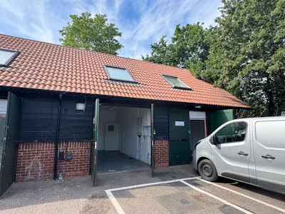16 & 17 Bramley Business Centre, Bramley, Office To Let - IMG_1721.jpeg