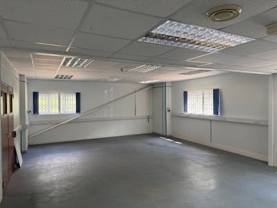 Millennium Building, Unit 1 Pinkney Park, Malmesbury, Industrial / Warehouse To Let - 8.jpg