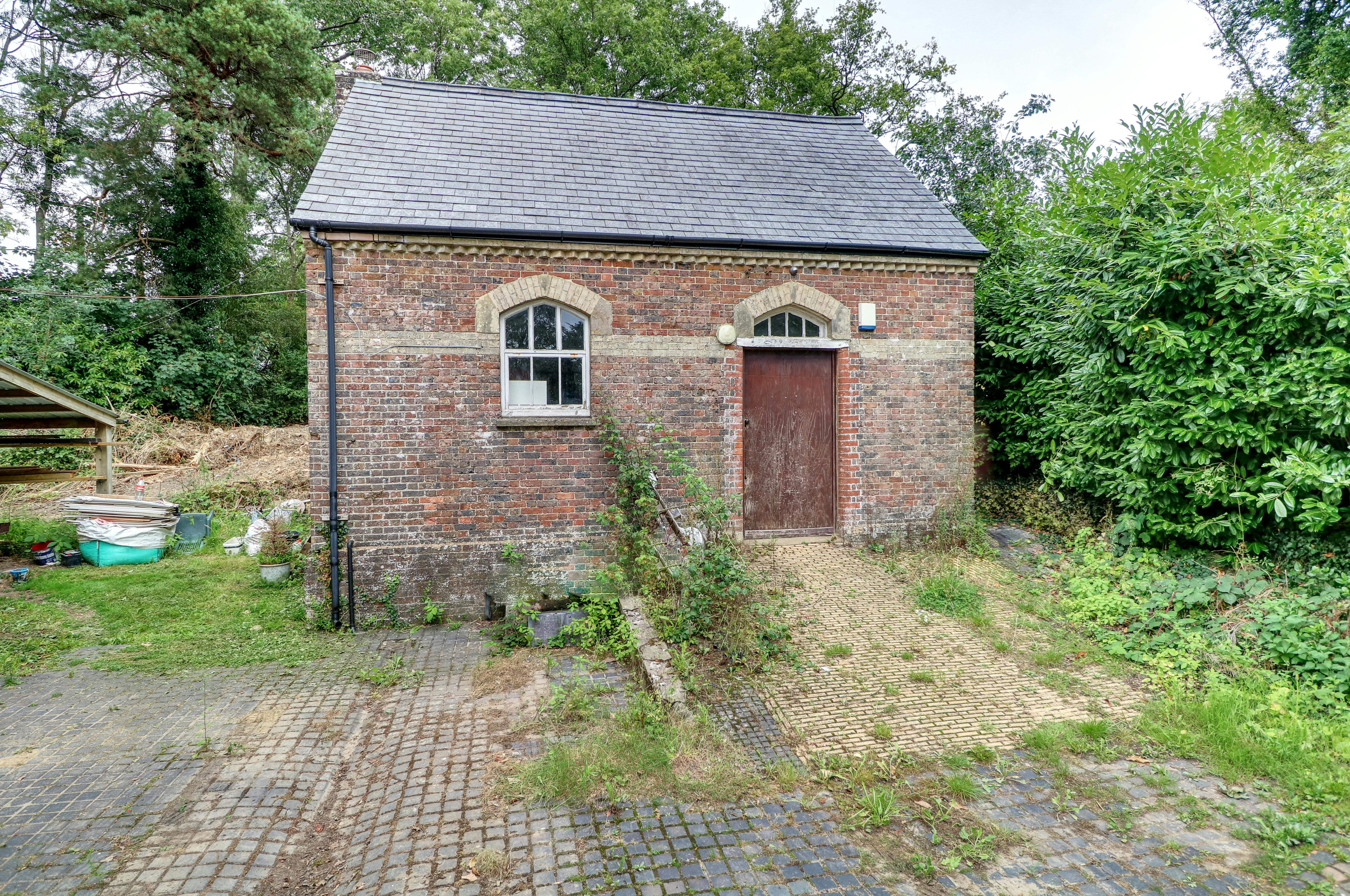 Stable Block, Chiddinglye Estate, West Hoathly, Nr East Grinstead, Industrial / Office To Let - Front 1.jpg