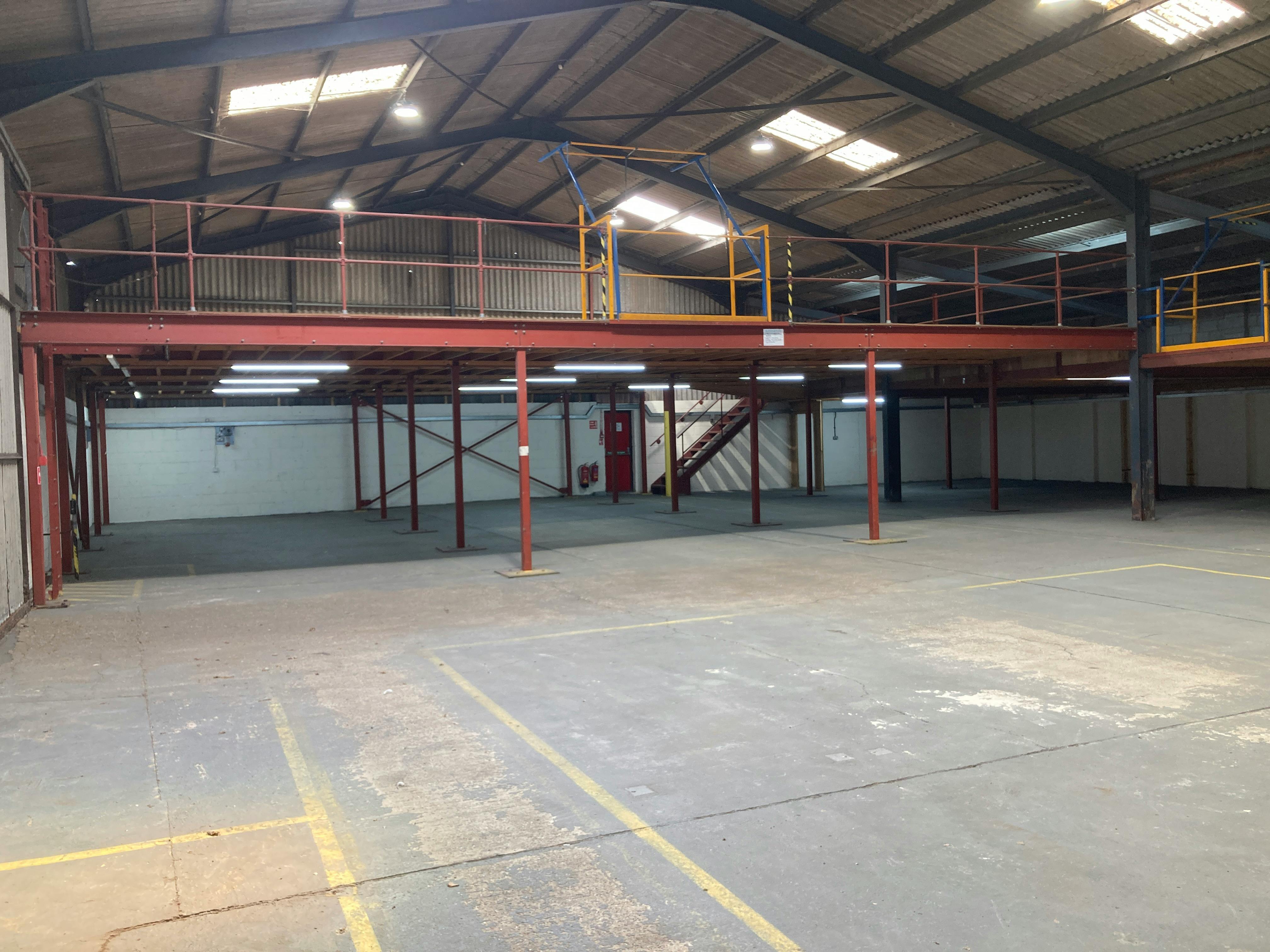 Unit 1, Laundry Loke