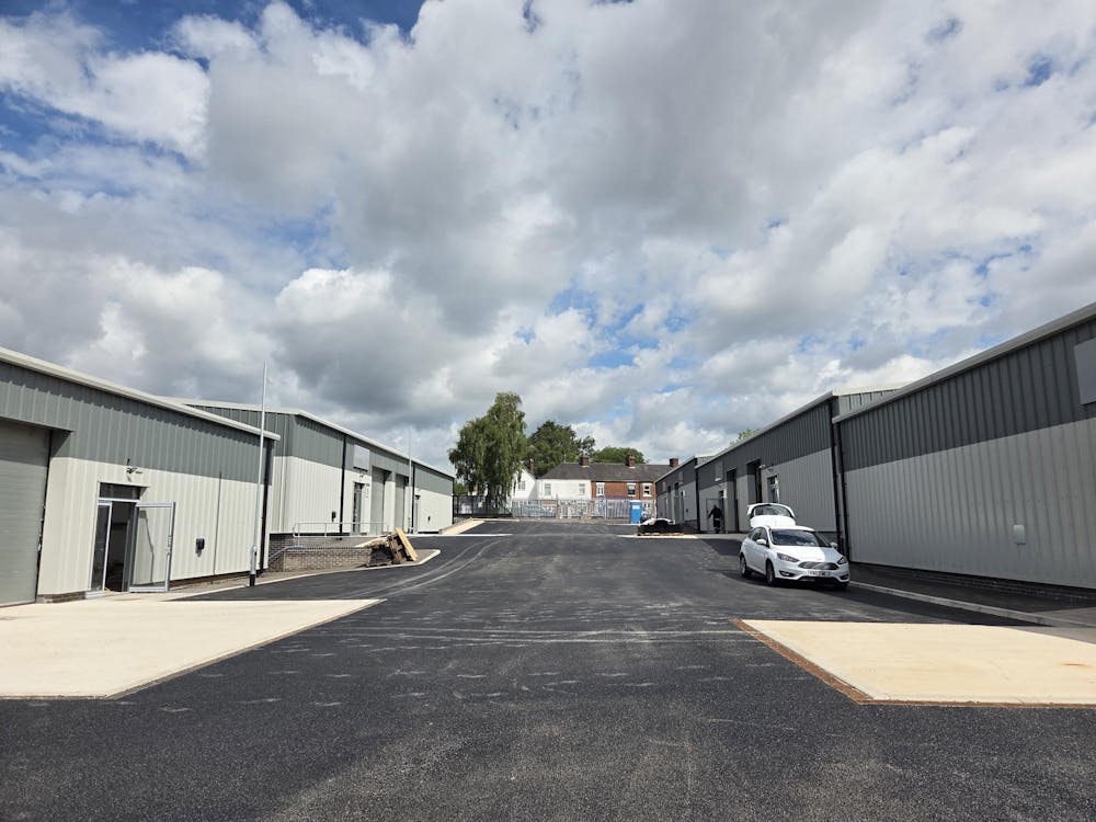 Unit 6, The Metal Yard, 530 Hartshill Road - 1000024732.jpg
