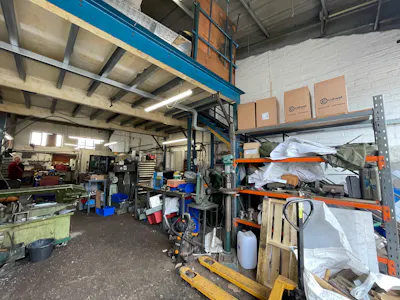 Unit B8 Crabtree Road, Egham, Industrial / Warehouse For Sale - Unit B8 Crabtree ground floor