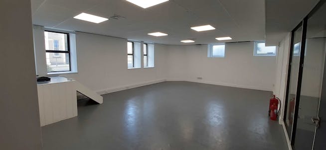 Stroud House, Russell Street, Stroud, Office For Sale - B1B2 11th May 2023.jpg