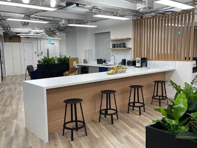 Barratt House, Barratt House, London, Office To Let - Barratt House