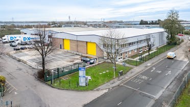 Unit 14 Trident Industrial Estate, Hoddesdon, Industrial To Let - Unit 14 Trident Ind Estate 076.jpg - More details and enquiries about this property