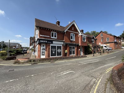 First Floor, 2 London Road, Horndean, Office To Let - IMG_1173.jpg