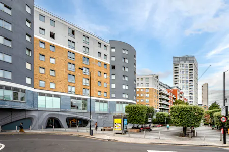 Suite 16 2 Station Court, London, Office To Let - Station Crt U16 - Low Res 10.jpg