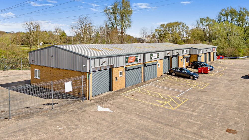 Unit 13, Estuary Court - 8684157-exterior09-800.jpg