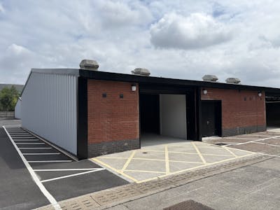 Unit 11, Festival Park, Ebbw Vale, Industrial To Let - IMG_3253.jpg