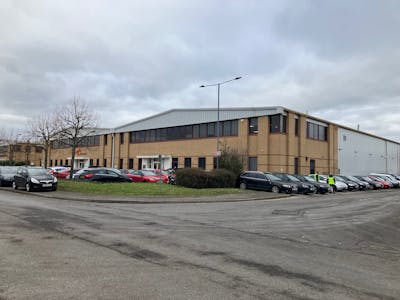 Unit 4 Thorpe Industrial Estate, Alpha Way, Egham, Egham, Industrial/Logistics / Warehouse / Industrial / Warehouse To Let - Front External.jpg