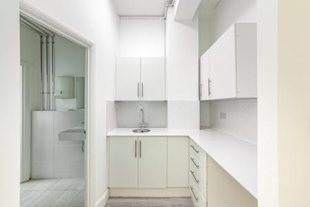 19 Margaret Street, London, Office To Let - 19 MS  1st floor  10.jpg