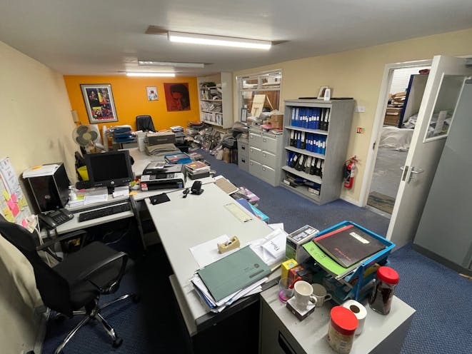 Unit 4 The Portman Centre, Reading, Industrial / Warehouse For Sale - Unit 4 The Portman Centre - 12.jpg