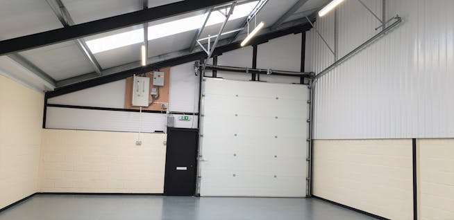 Unit 8, Fleet Marston Farm, Aylesbury, Industrial To Let - FMFU 8 3.jpg