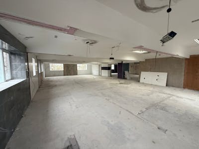 348-350, Wilderspool Causeway, Warrington, Leisure / Retail / Showroom / Trade Counter To Let - 10.jpg