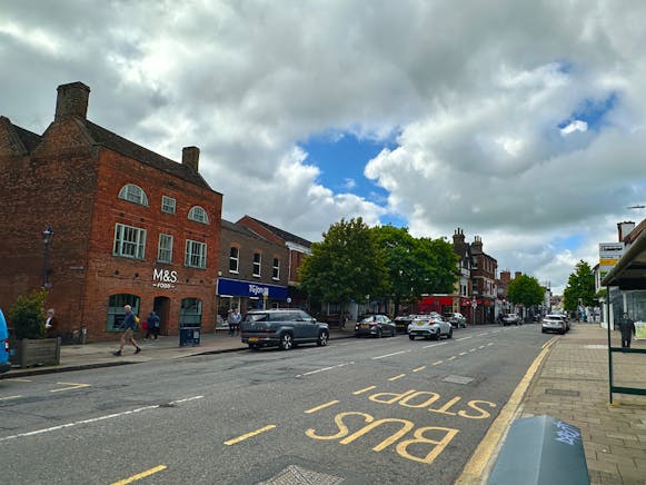 11a Bancroft, Hitchin, Retail To Let - Hitchin Bancroft 1