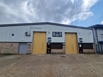 Unit 14 & 15 Limberline Spur, Portsmouth, Industrial / Trade Counter / Warehouse To Let - 20260428_115206.jpg